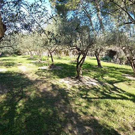 Casa de Férias De Plain-pied Avec Jacuzzi Privatif, Jardin Et Climatisation à Sommières