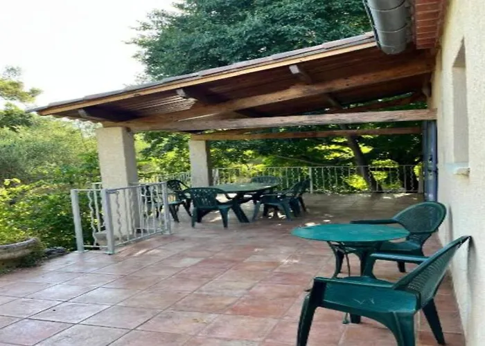 펜션 De Plain-pied Avec Jacuzzi Privatif, Jardin Et Climatisation A *